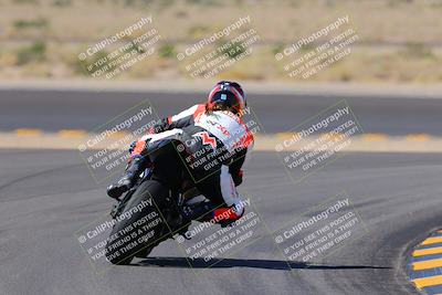 media/Oct-08-2022-SoCal Trackdays (Sat) [[1fc3beec89]]/Turn 11 Backside (1145am)/